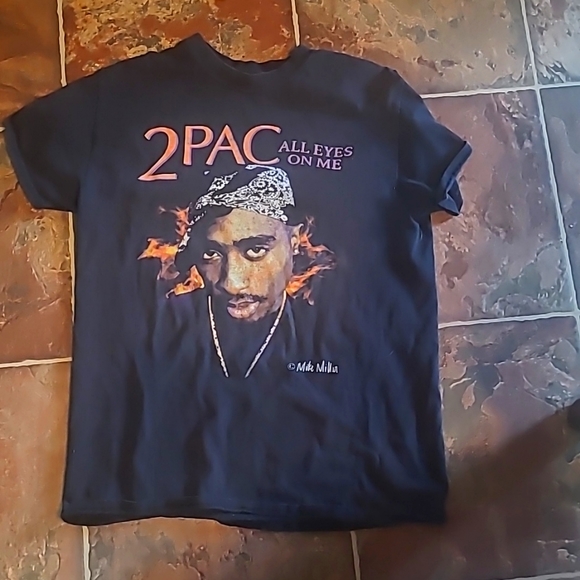 2 pac all eyes on me shirt - Picture 1 of 2